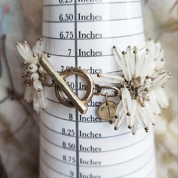 Talbots Matte Brass Tone Fireworks Firecracker Spikey Lucite Snowflake Bracelet - Picture 9 of 10